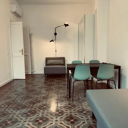 Noliday Center Art Deco Guest house Savona