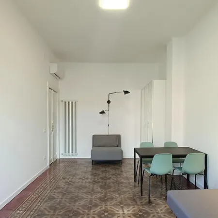 公寓 Noliday Center Art Deco 萨沃纳